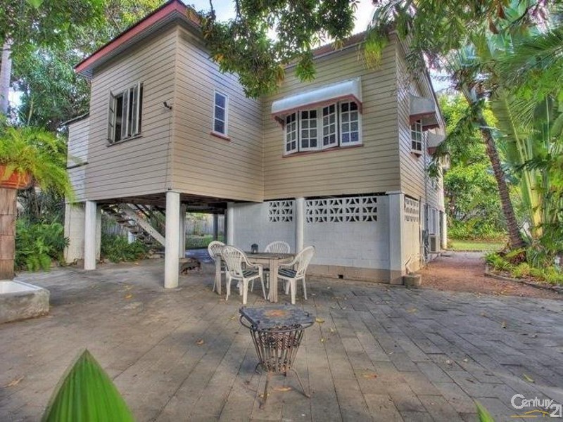 Belgian Gardens QLD 4810