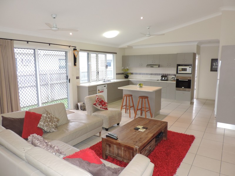 46 PEBBLE LANE, Kirwan QLD 4817