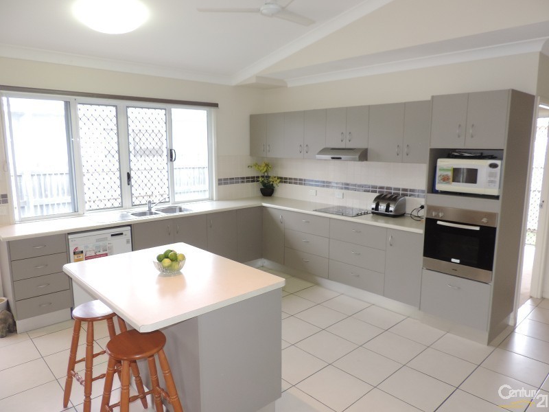 46 PEBBLE LANE, Kirwan QLD 4817