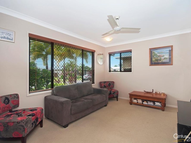 10 REDBANK COURT, Mount Louisa QLD 4814