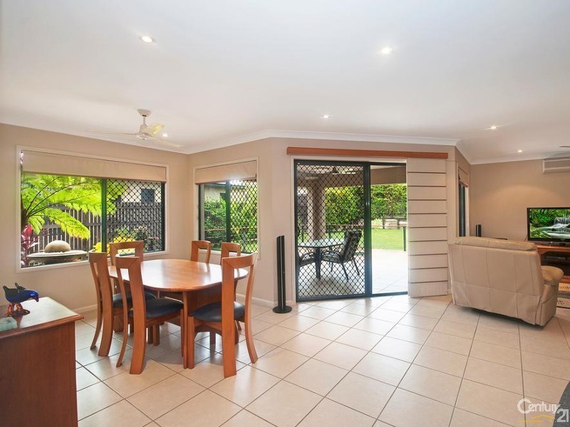 10 REDBANK COURT, Mount Louisa QLD 4814