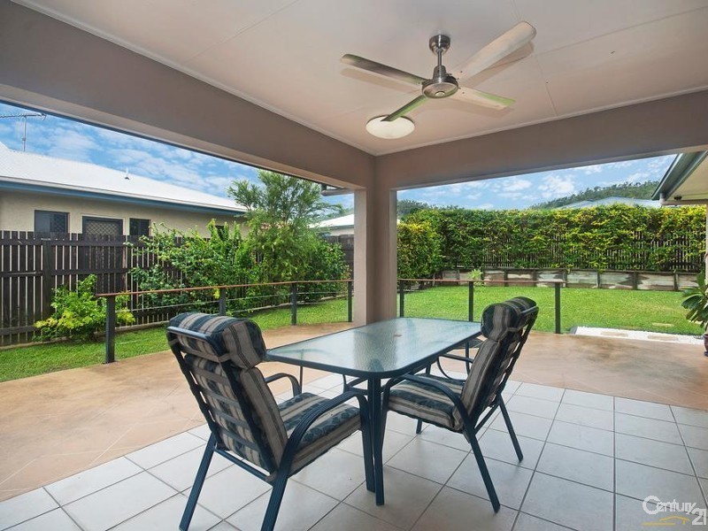 10 REDBANK COURT, Mount Louisa QLD 4814