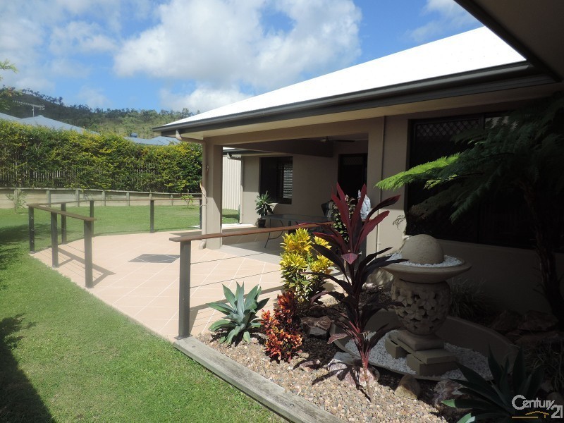 10 REDBANK COURT, Mount Louisa QLD 4814