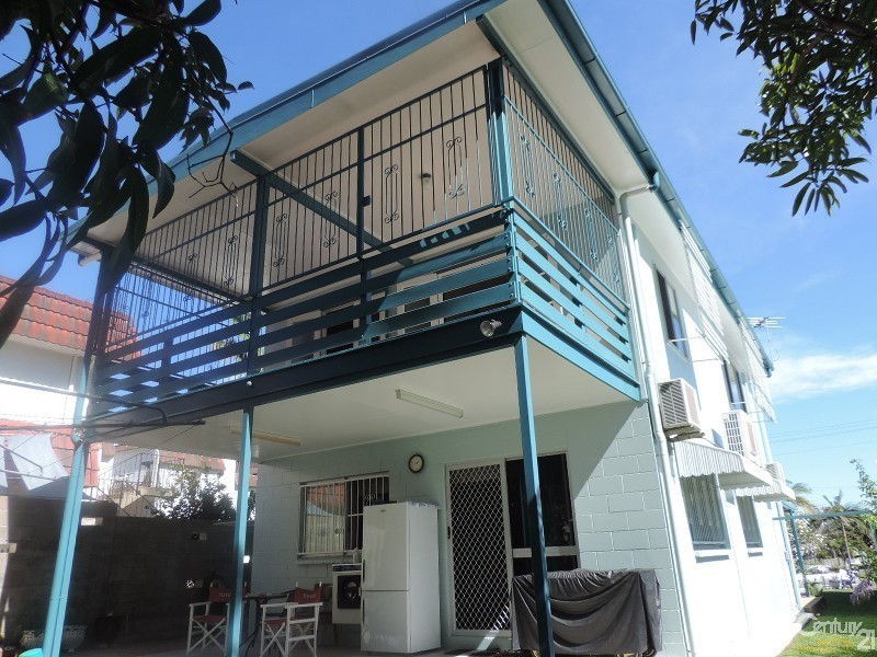 1 HAROLD STREET, West End QLD 4810