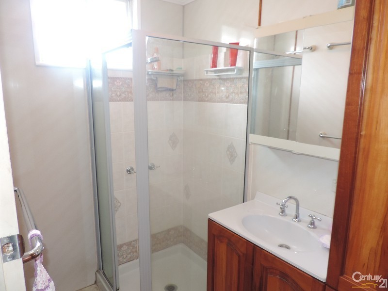 1 HAROLD STREET, West End QLD 4810