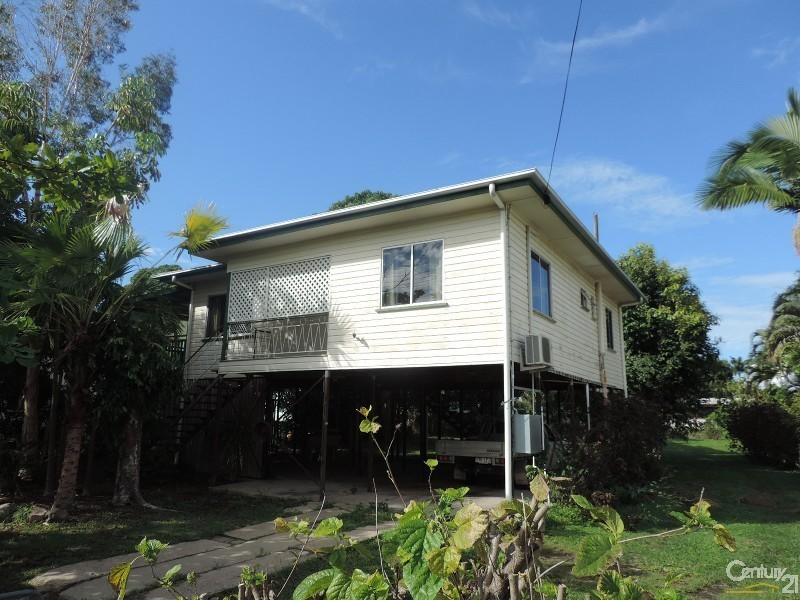 158 IRELAND STREET, Oonoonba QLD 4811