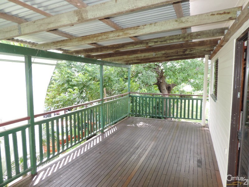 158 IRELAND STREET, Oonoonba QLD 4811