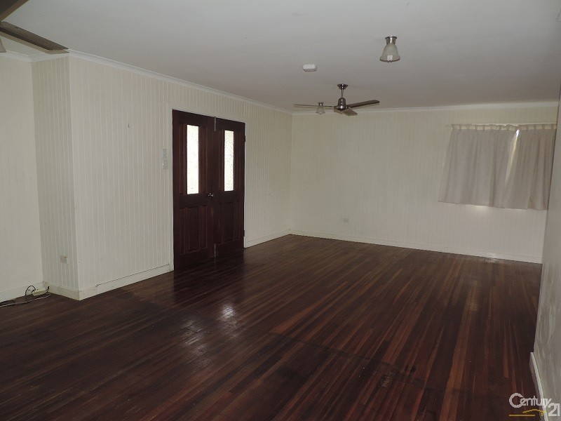 Mount Louisa QLD 4814