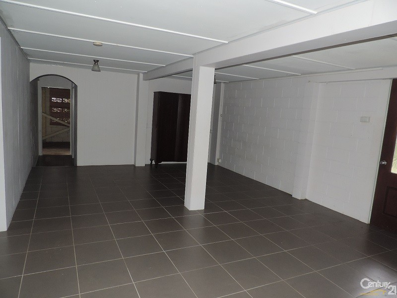 Mount Louisa QLD 4814