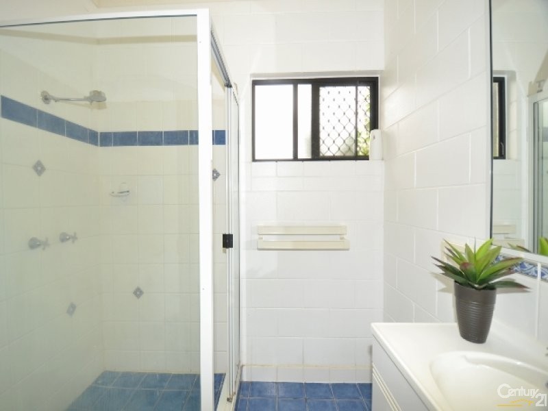 27 BONNETT ROAD, Mount Low QLD 4818