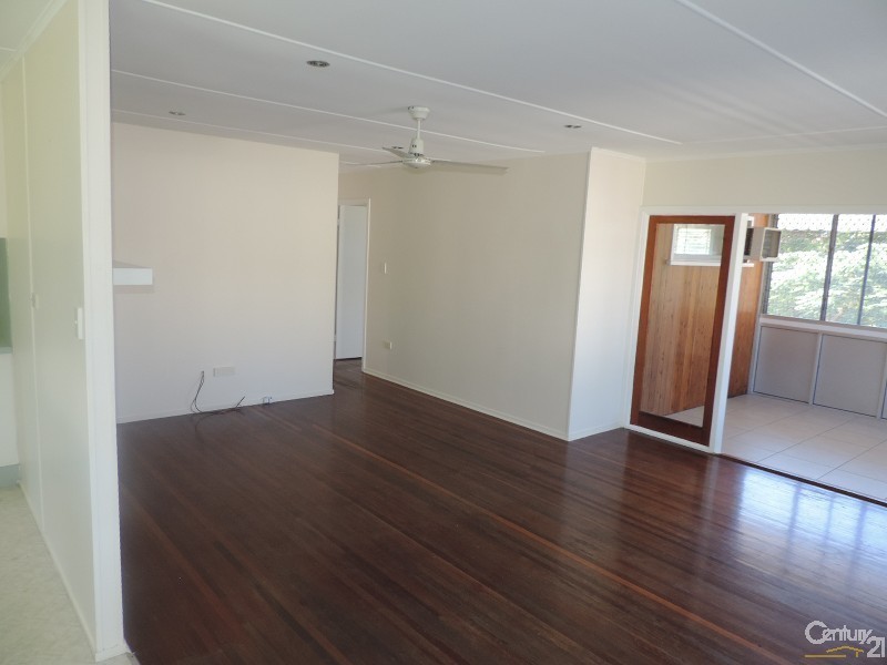 7 NYORA STREET, Currajong QLD 4812