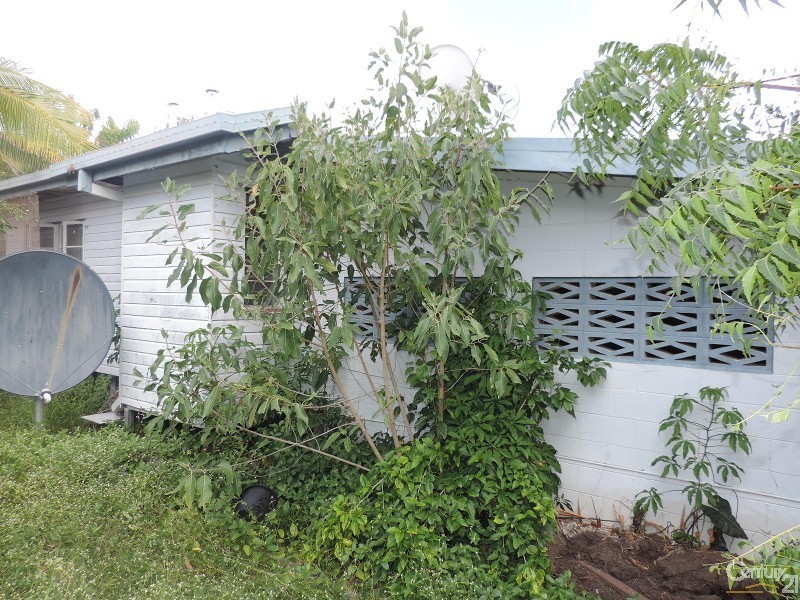 57 LANCASTER STREET, Garbutt QLD 4814