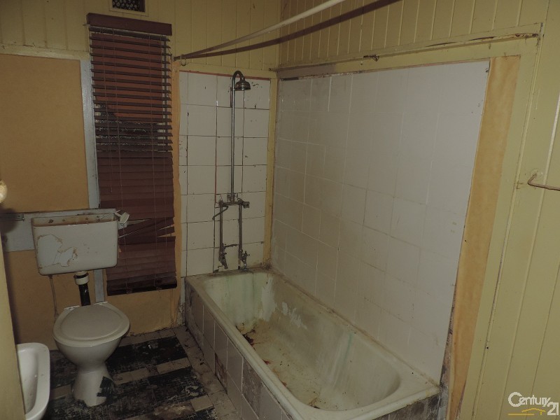 57 LANCASTER STREET, Garbutt QLD 4814