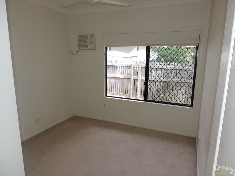 15 TIMBURY WAY, Mount Louisa QLD 4814