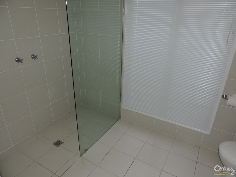 Bohle Plains QLD 4817