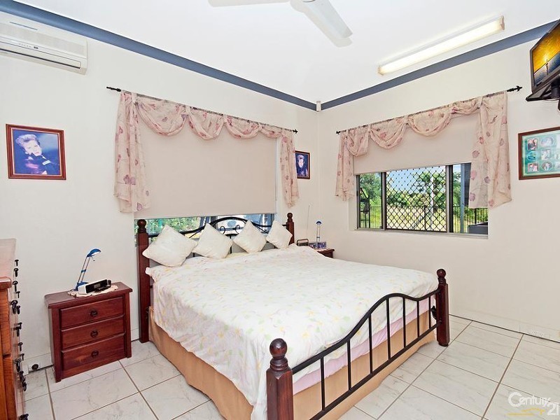 19 WACKETT STREET, Pallarenda QLD 4810