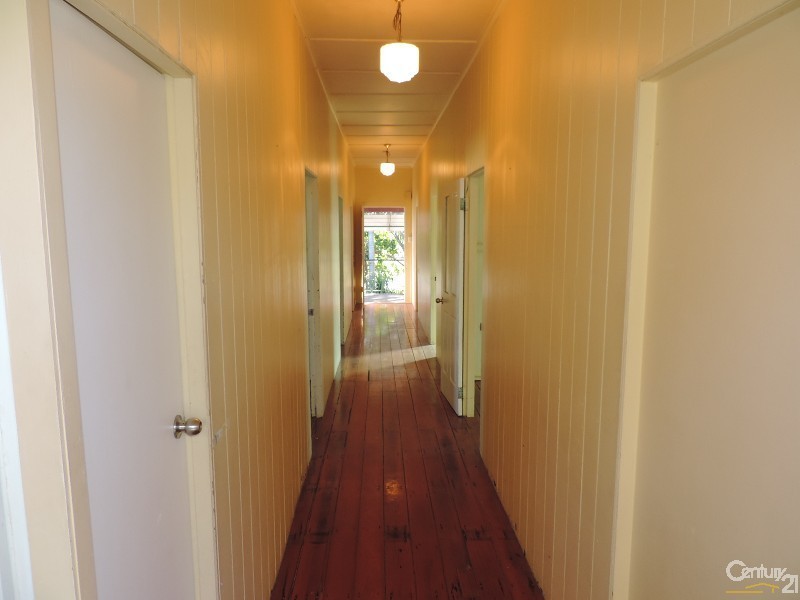 22 ABBOTT STREET, Oonoonba QLD 4811