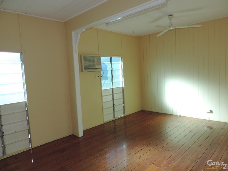 22 ABBOTT STREET, Oonoonba QLD 4811