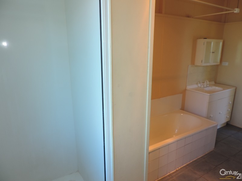 22 ABBOTT STREET, Oonoonba QLD 4811