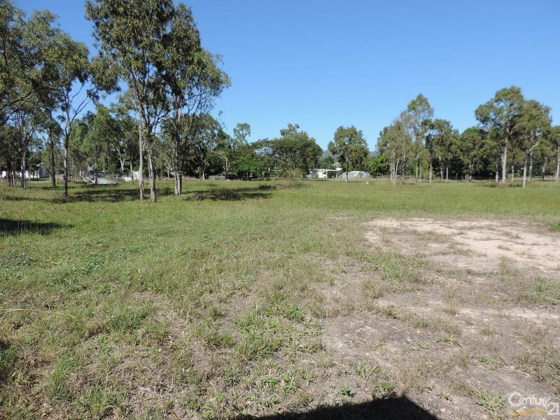 13 CRADLER COURT, Bluewater Park QLD 4818