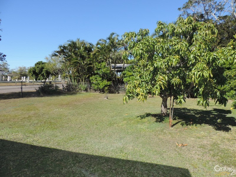 2 LANCASTER STREET, Garbutt QLD 4814