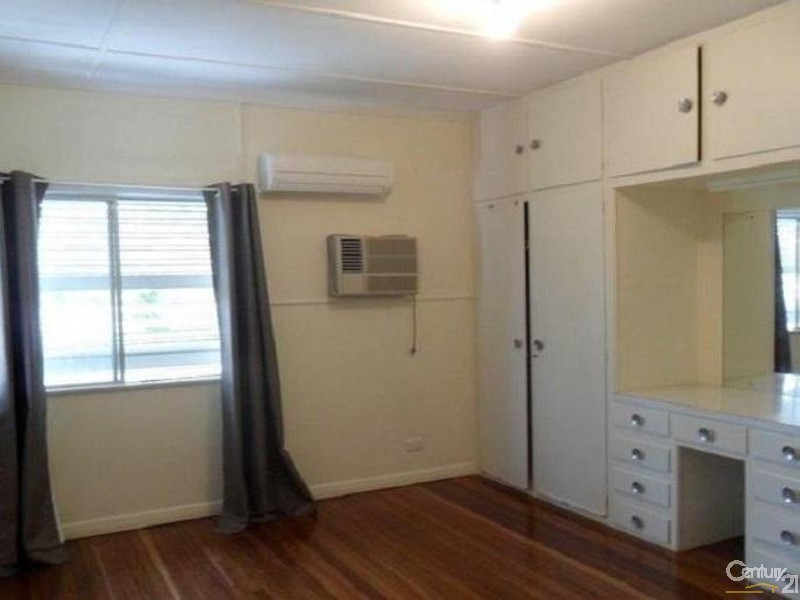 133 FINDLATER STREET, Oonoonba QLD 4811