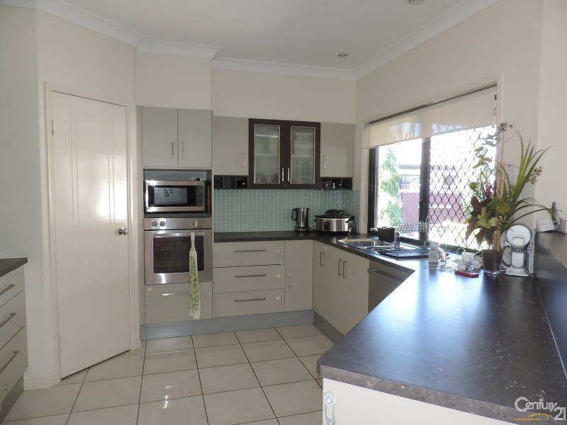 Bohle Plains QLD 4817