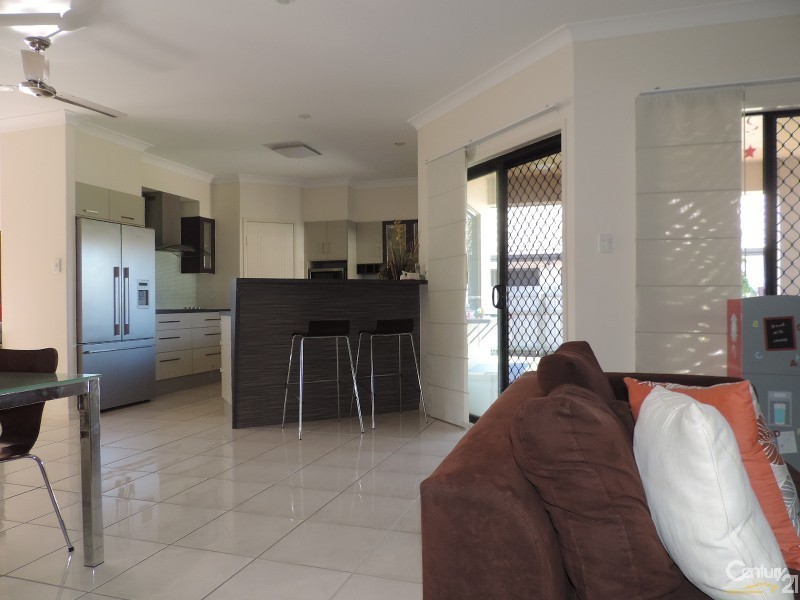 Bohle Plains QLD 4817