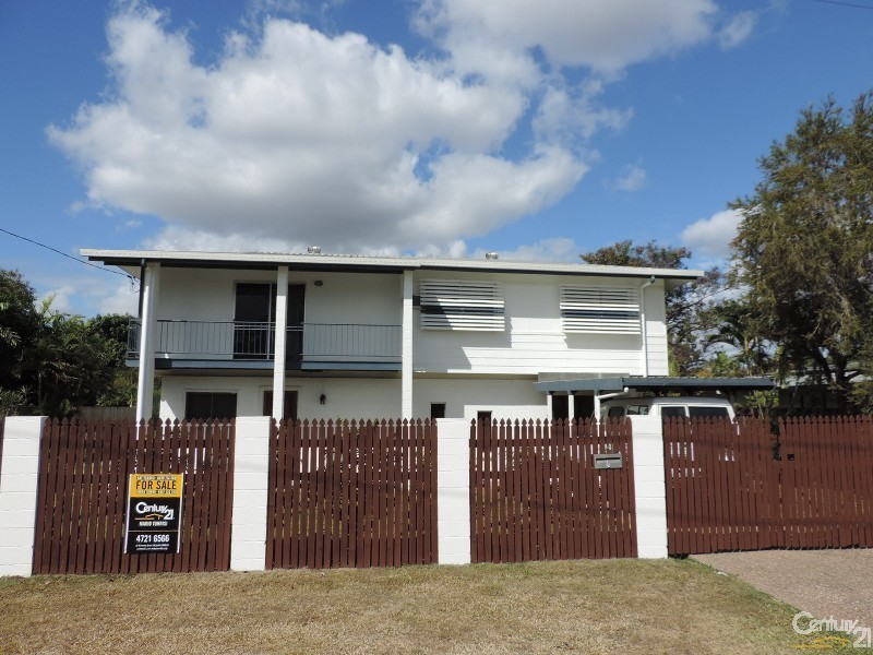 4 CATHERINE CRESCENT, Kelso QLD 4815