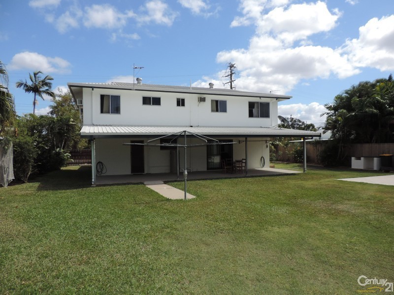 4 CATHERINE CRESCENT, Kelso QLD 4815