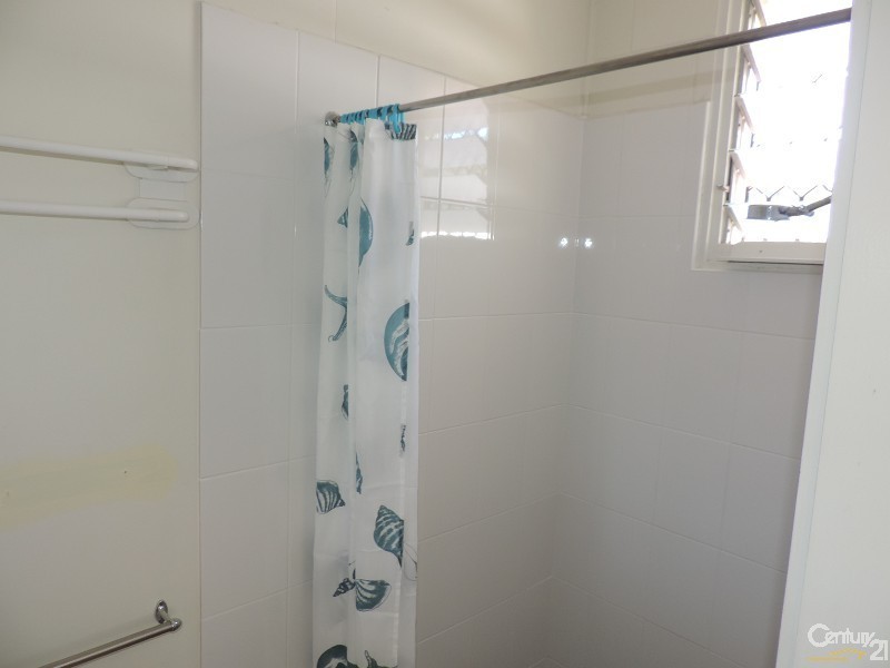 1/12 Dyer Street, Pallarenda QLD 4810