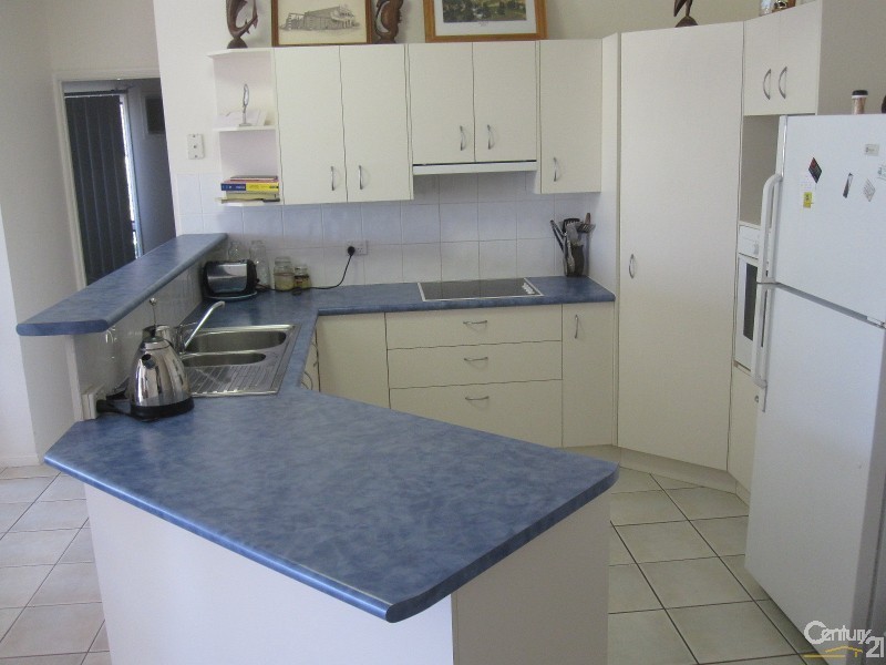 Railway Estate QLD 4810