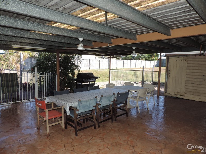 37 CORBETT STREET, Mount Louisa QLD 4814