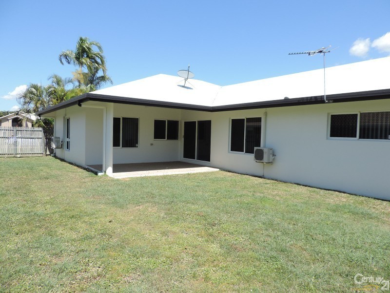 7 LAGUNA AVENUE, Kirwan QLD 4817