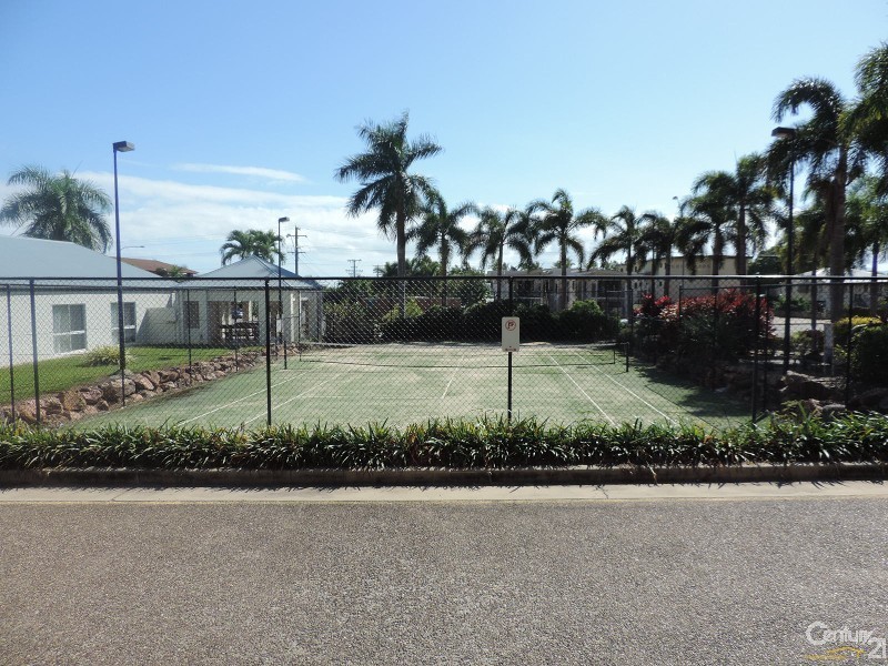 Belgian Gardens QLD 4810