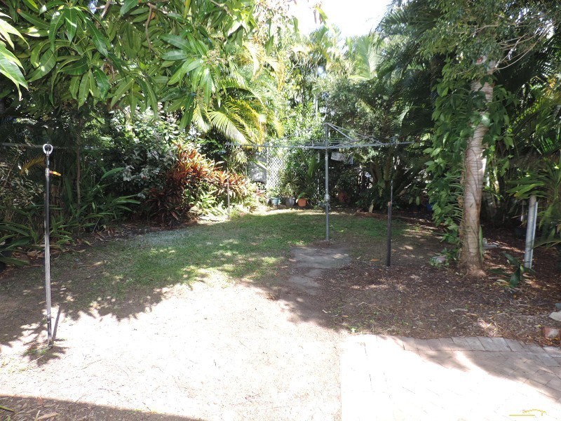 1/35 BAY STREET, Pallarenda QLD 4810