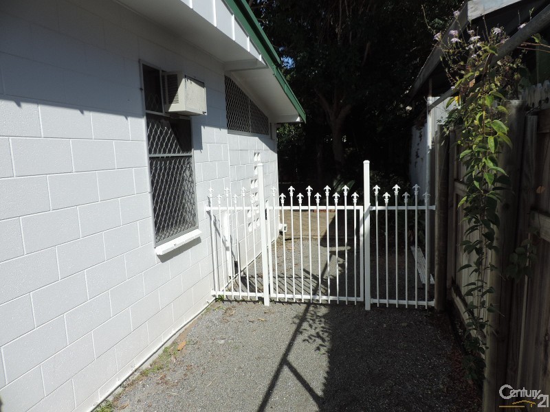 1/35 BAY STREET, Pallarenda QLD 4810