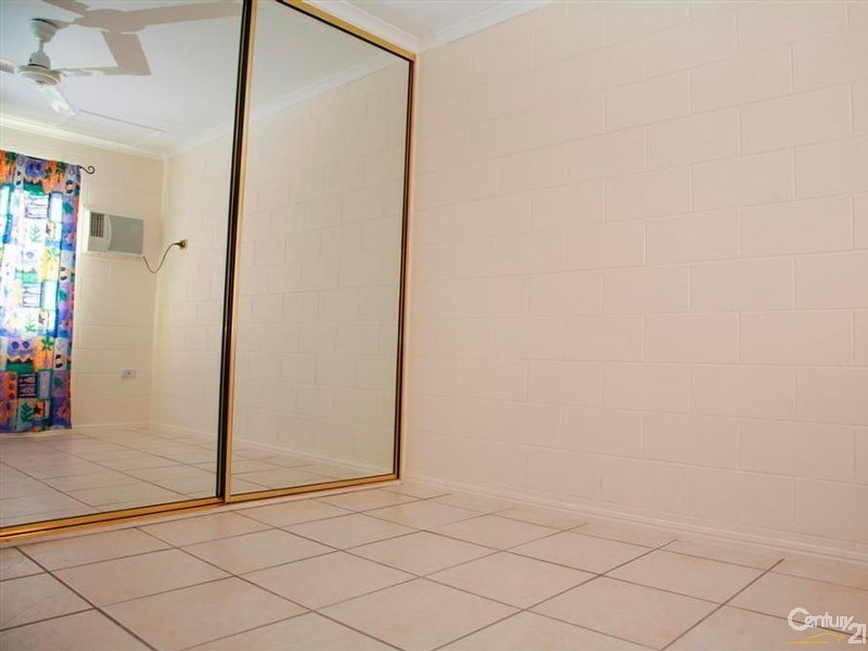 3/7 WARBURTON STREET, North Ward QLD 4810