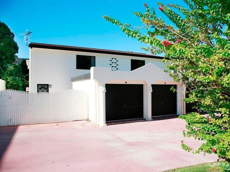 3/7 WARBURTON STREET, North Ward QLD 4810