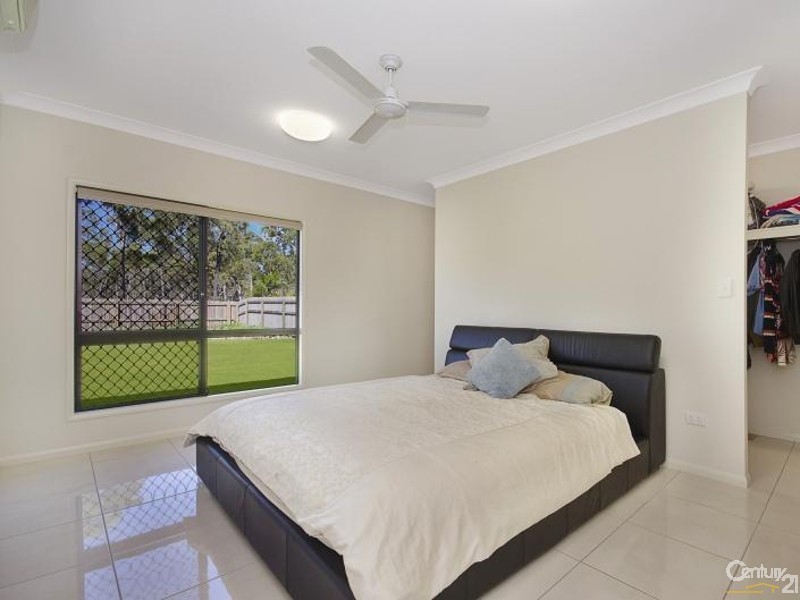 16 BOOKARA GUM CRESCENT, Mount Low QLD 4818