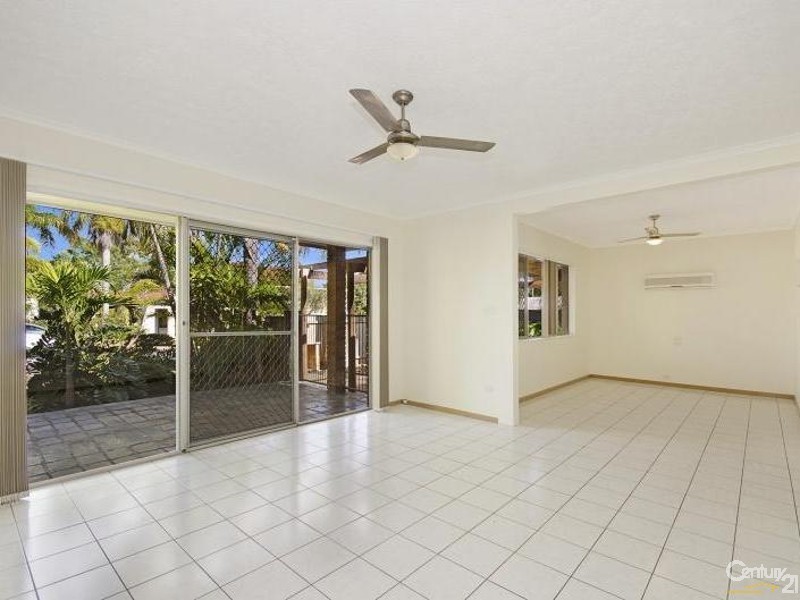 20 SEAWARD CRESCENT, Pallarenda QLD 4810