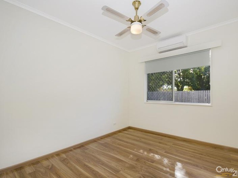 20 SEAWARD CRESCENT, Pallarenda QLD 4810