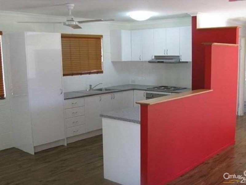 22 SALISBURY CRESCENT, Kirwan QLD 4817