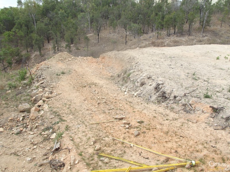 5 GEMMA COURT, Bushland Beach QLD 4818