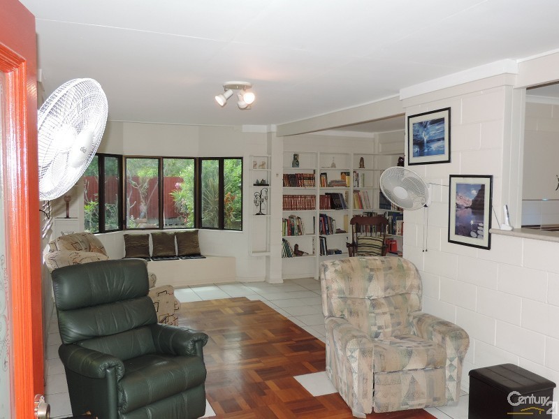 1097 RIVERWAY DRIVE, Rasmussen QLD 4815