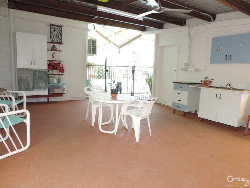 1097 RIVERWAY DRIVE, Rasmussen QLD 4815