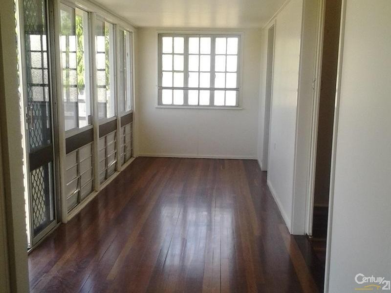 Belgian Gardens QLD 4810