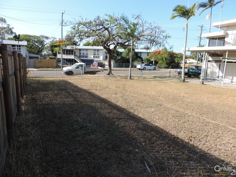 50 HOOPER STREET, Belgian Gardens QLD 4810