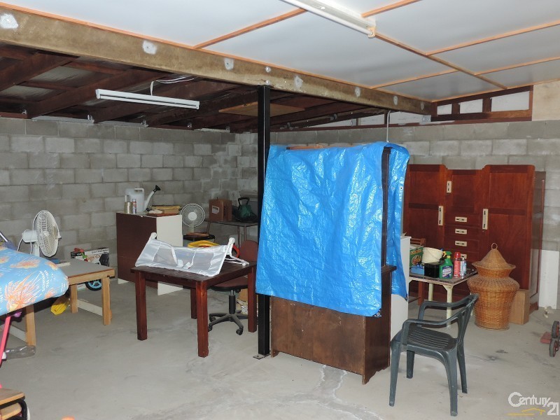 3 MCALISTER STREET, Oonoonba QLD 4811