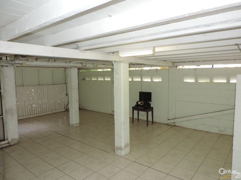 28 ABBOTT STREET, Oonoonba QLD 4811